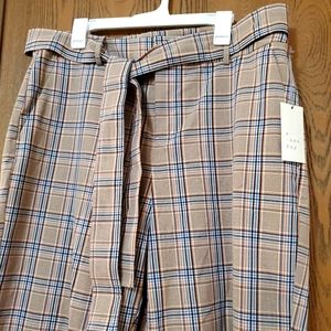 XL 16 NWT A New Day plaid trousers